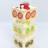 西区八軒にあるマスカットボアにて重ねられるカップを用いた『ショートケーキタワー』が8月18日(木)より発売！