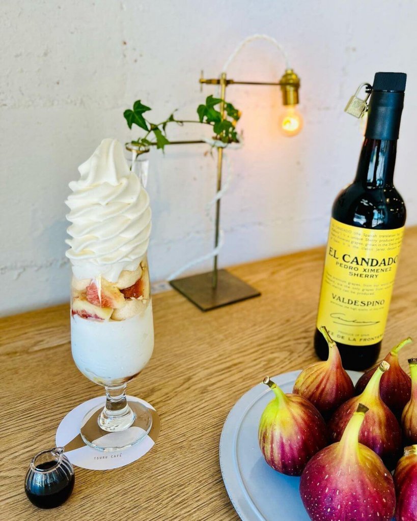 ツルカフェのフレーバーソフト「いちじく」