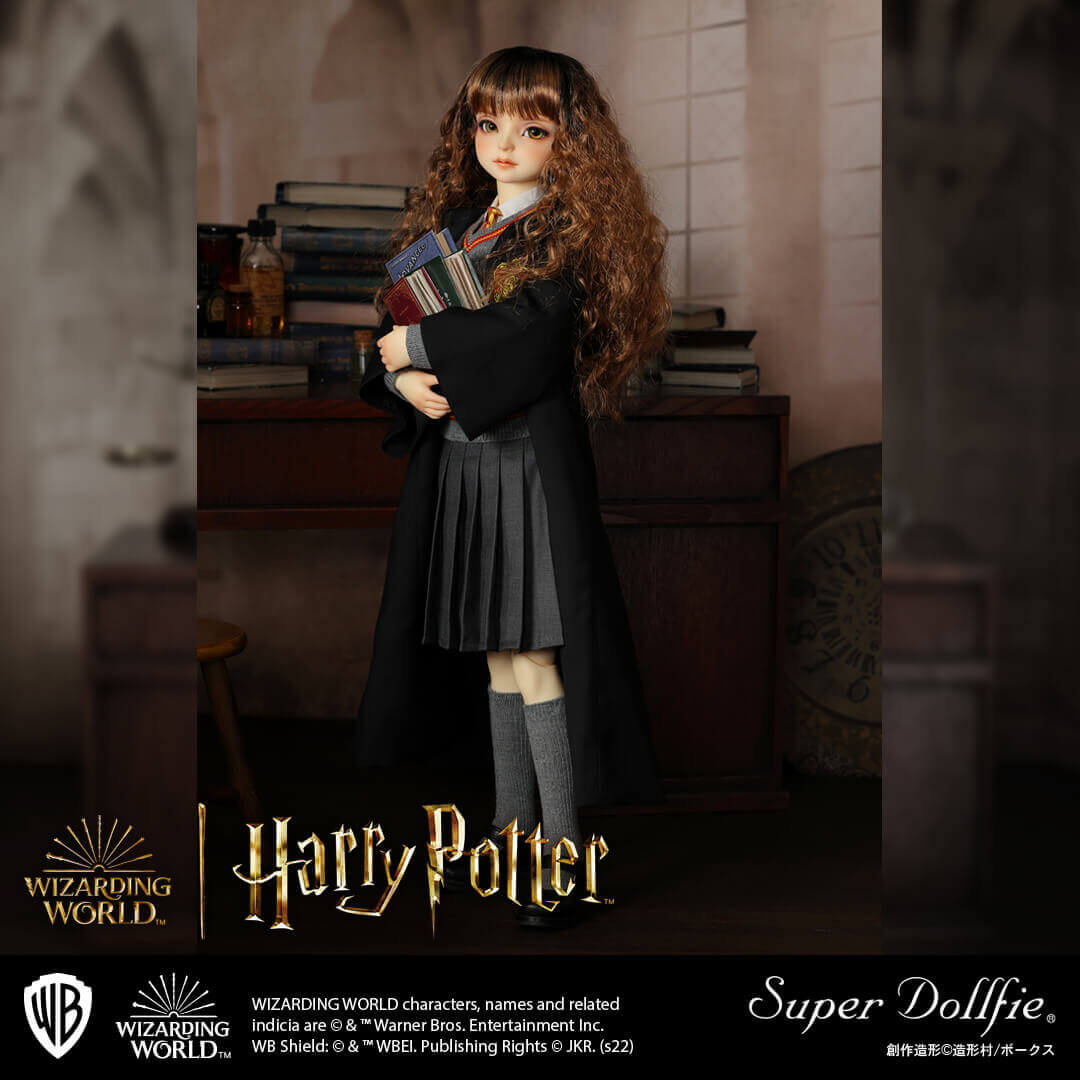 ハリー・ポッター マホウドコロ(Harry Potter – Mahou Dokoro)の『Super Dollfie®　女の子 「ハーマイオニー・グレンジャー」』