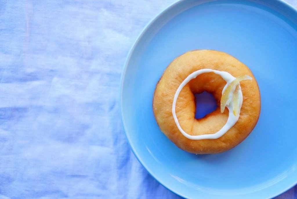 ふわもち邸の『瀬戸内レモンヨーグルト ドーナツ』