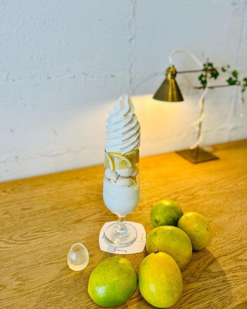 ツルカフェのフレーバーソフト『国産レモン』