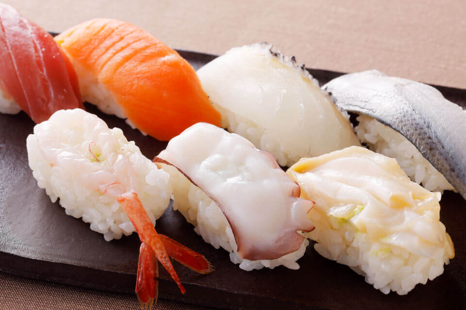 札幌エクセルホテル東急の『クリスマスディナーブッフェ』-握り寿司6種
