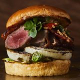 大同生命札幌ビル miredoにもある「J.S. BURGERS CAFE」にて最高級部位サーロイン使用の絶品牛カツを堪能する『サーロイン牛カツバーガー』が12月26日(月)より発売！
