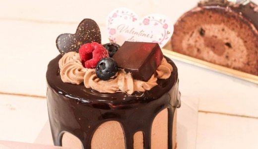 南16西10にある奏春楼にてバレンタイン限定ケーキ『生チョコロールデコレーション』が発売！