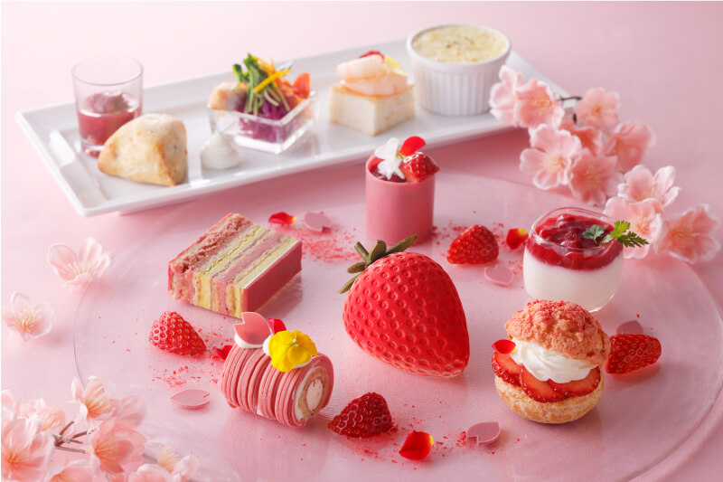 札幌東急REIホテルの『苺と桜のアフタヌーンティー』
