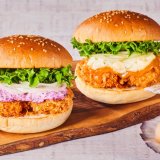 フレッシュネスバーガーから焦がしバター醤油タルタル or 赤しそタルタルを選べる『ホタテフライバーガー』が1月18日(水)より発売！青森県陸奥湾の肉厚ホタテをゴロッと3つ！