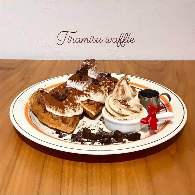 CAFE FUGOの『ティラミスワッフル』