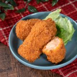 ファミリーマートから国産原料にこだわった紅ズワイ蟹の風味豊かな味わい『カニクリームコロッケ』が2月7日(火)より発売！