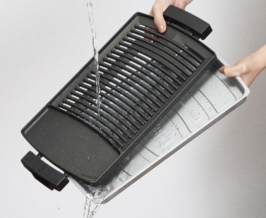 ニトリの『減煙焼肉グリルプレート』-水洗い可能で、お手入れ簡単