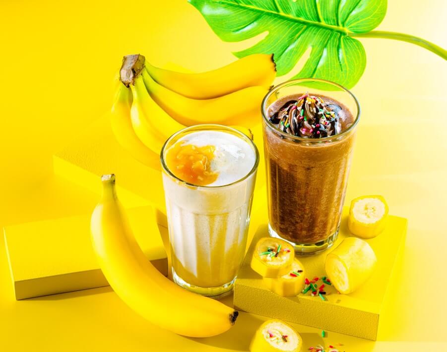 サンマルクカフェの『フレッシュ！まるごと生バナナDXバナナスムージー』『フレッシュ！まるごと生バナナDXチョコバナナスムージー』