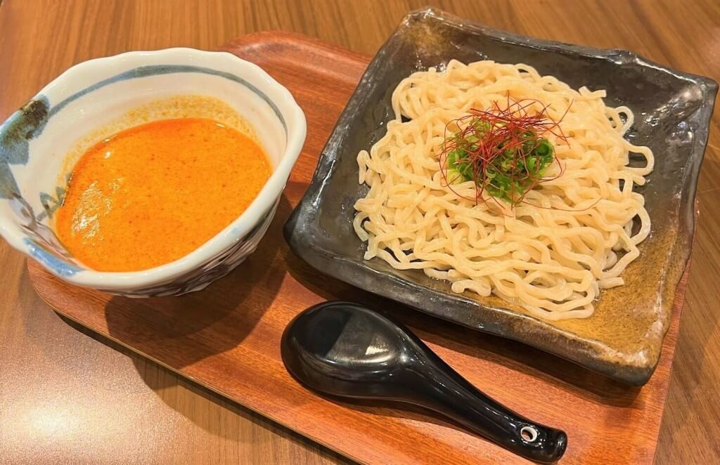 肉汁餃子のダンダダンの『辛シビ担々つけ麺』