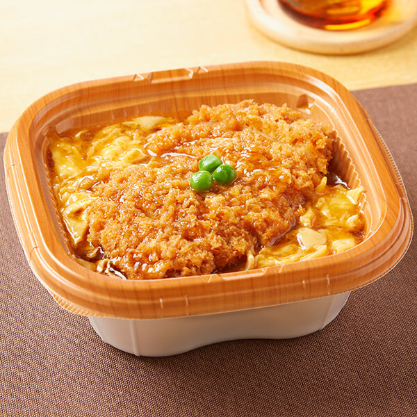 ファミリーマートの『特製だし香る！三元豚のロースかつ丼』