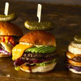 miredoにもある「J.S. BURGERS CAFE」からハンバーガーを追求した​『プレミアムバーガー』が11月29日(水)より発売！