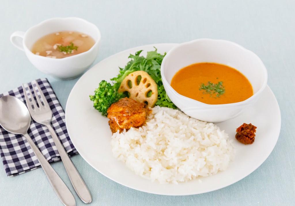 ゆとりの空間の『スパイスチキンと冬野菜のココナッツカレー』