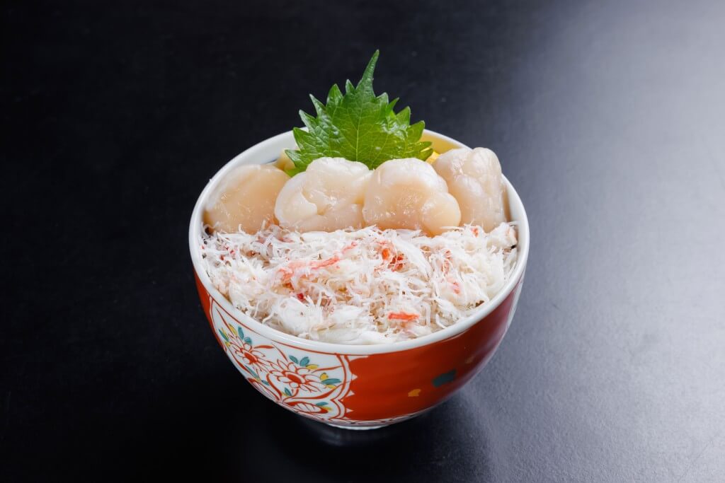 札幌海鮮丼専門店 すしどんぶりの『蟹・ほたて丼』