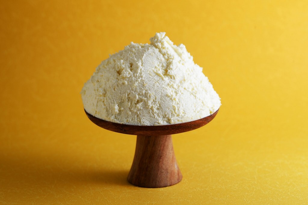 マルヤマベーグル LOOPの『中標津なまミルククリームチーズ(レモンカード)』