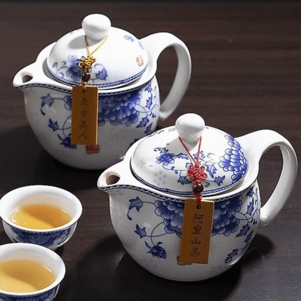 台湾料理 REAL台北の『東方美人茶』