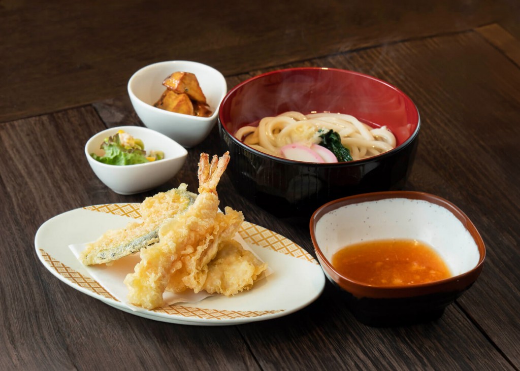 博多天ぷらやまや COCONO SUSUKINO店の『おこさま天ぷら定食』