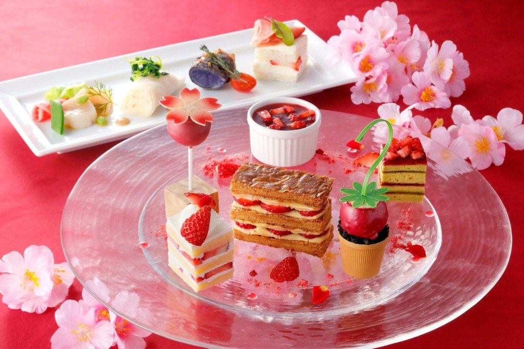 札幌東急REIホテルの『春の苺のアフタヌーンティー』