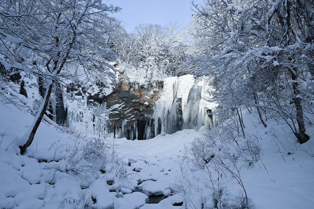 滝野すずらん丘陵公園のアシリベツの滝(氷瀑)