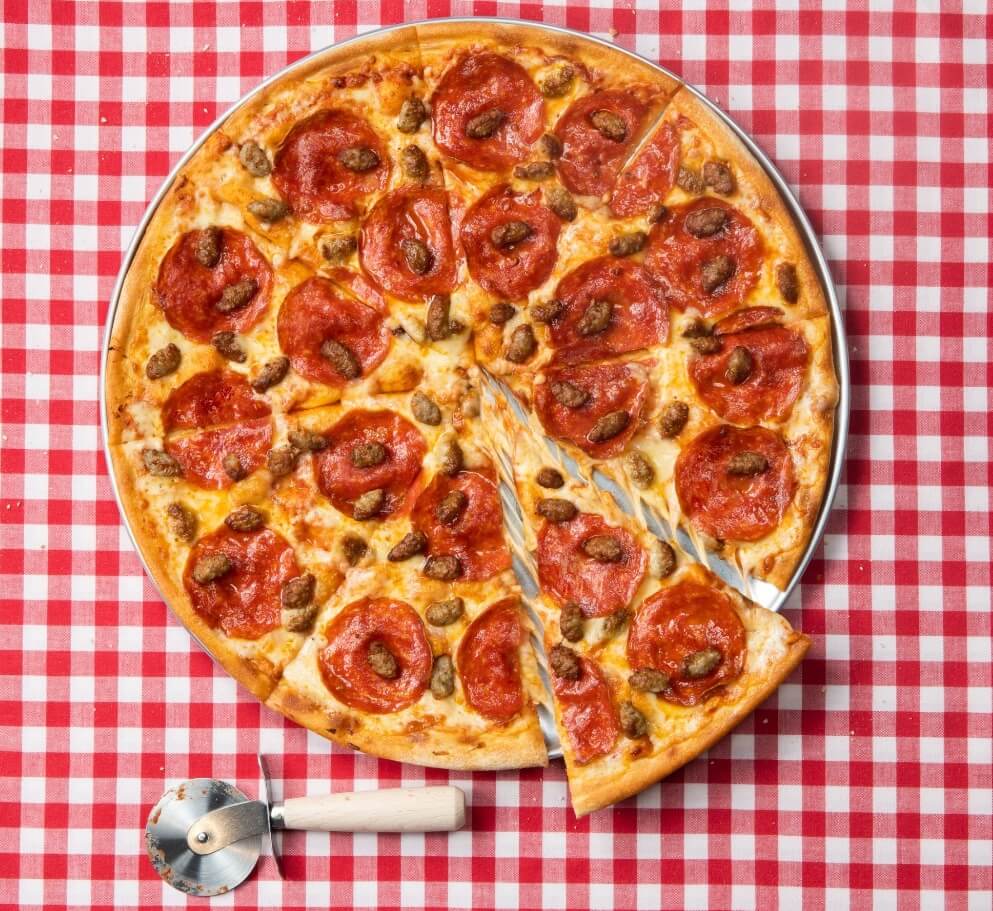 ドミノ・ピザの『ニューヨーカー　ビッグペパロニ＆ソーセージ』