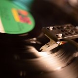ニューオータニイン札幌にて一夜限りのレコードイベント『夜のレコード喫茶「Ｏａｋ Ｒｏｏｍ」』が6月29日(土)に開催！