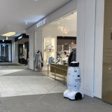 ココノ ススキノにて警備ロボット『SQ-2mk2』による実証実験を実施！エレベータ連動を前提とした商業施設での実証はSQ-2シリーズで全国初