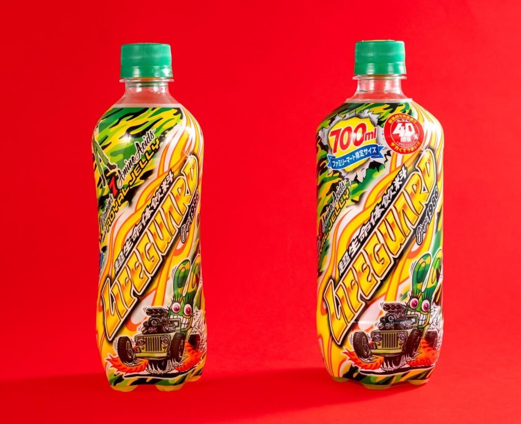 ファミリーマートの『お値段そのままデカくてうまい!!たぶん40％増量作戦』-メガライフガード　700ml