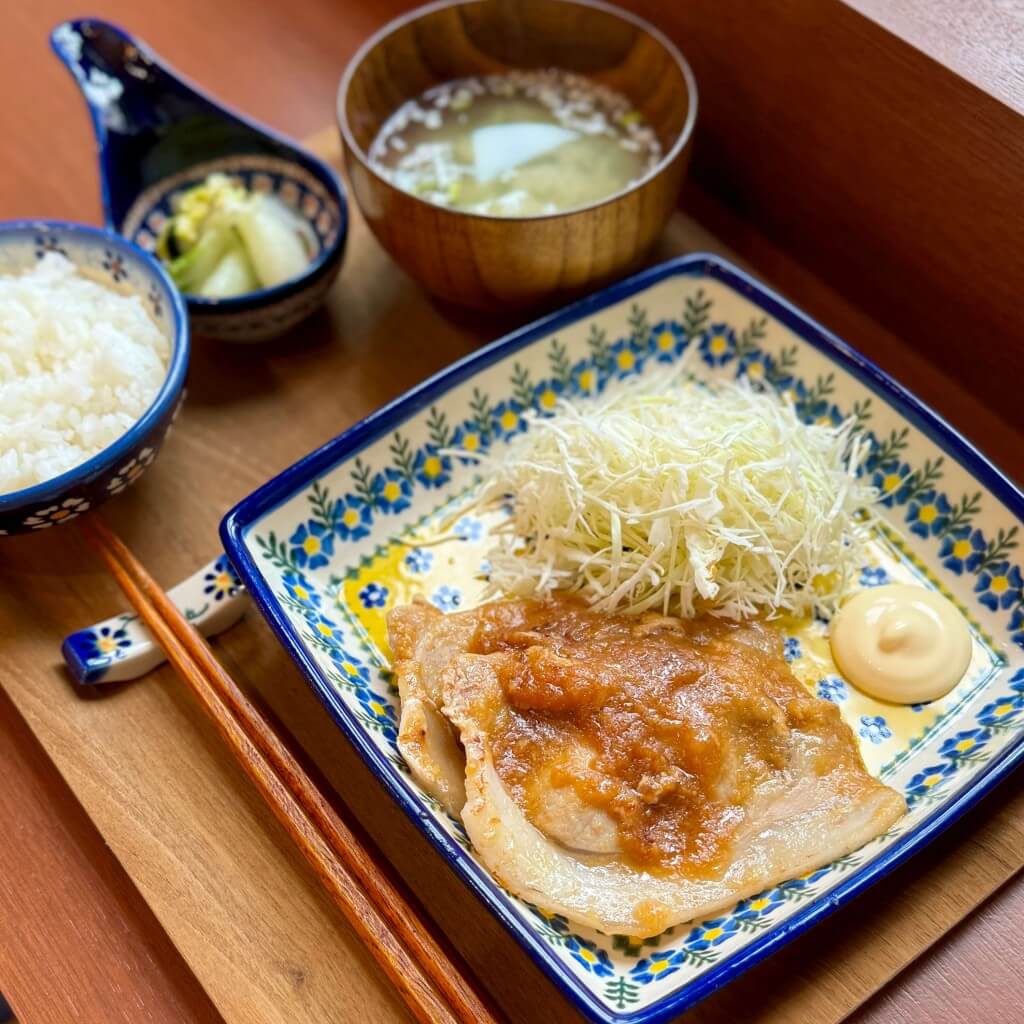 cafe&bar POLSKA(ポルスカ)の『豚のしょうが焼き定食』