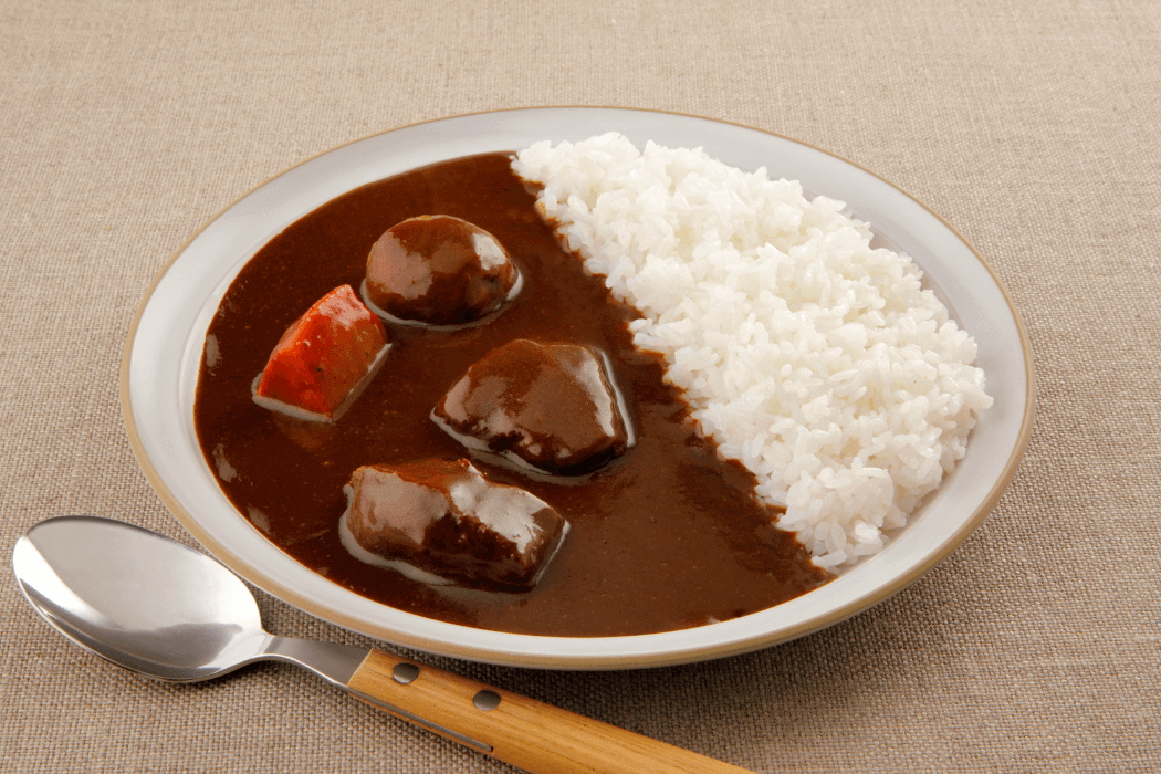 ベル食品株式会社の『北海道発牛たんカレー』