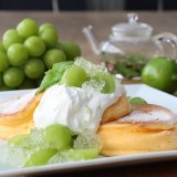 パンケーキ専門店「幸せのパンケーキ」にて濃厚な甘さと芳醇な香り広がる『大粒シャインマスカットの贅沢パンケーキ』が9月6日(金)より発売！