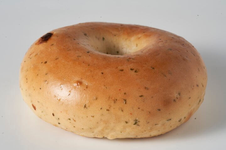 THE BAGEL STAND(ザ・ベーグルスタンド)の『トマトバジルベーグル』