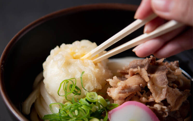 饂飩の四国-飲んで食べての食事が完結できるスタイル