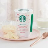ホワイトチョコレートとバニラプディングのなめらか食感『スターバックス® クリーミーホワイトチョコレート with バニラプディング』がファミリーマート限定で11月12日(火)より発売！