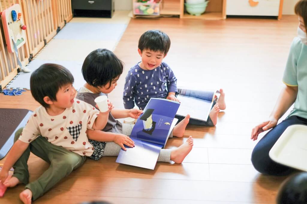 こどもカンパニーの『日祝保育』-日祝保育は少人数異年齢保育となります