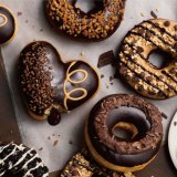 クリスピー・クリーム・ドーナツからバレンタインシーズン限定『Choco Mania』が2025年1月15日(水)より発売！