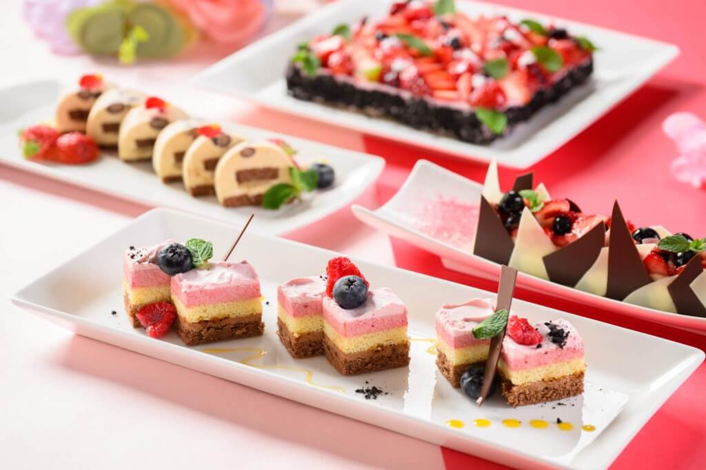 ANAクラウンプラザホテル札幌の2025年5月新作ランチブッフェ『BERRY FEST 2025』