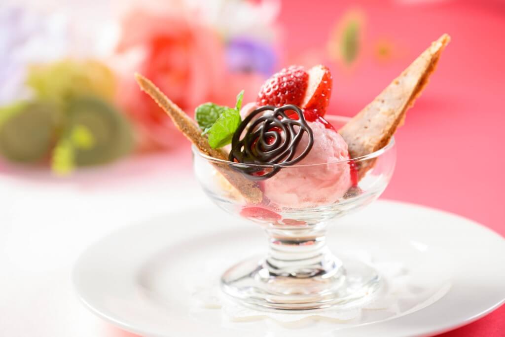 ANAクラウンプラザホテル札幌の2025年5月新作ランチブッフェ『BERRY FEST 2025』