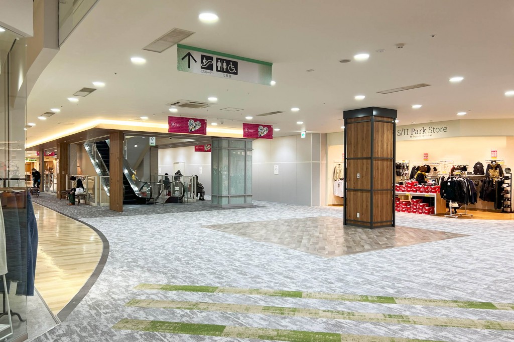 マルヤマクラス-2階共用部を全面的に改装