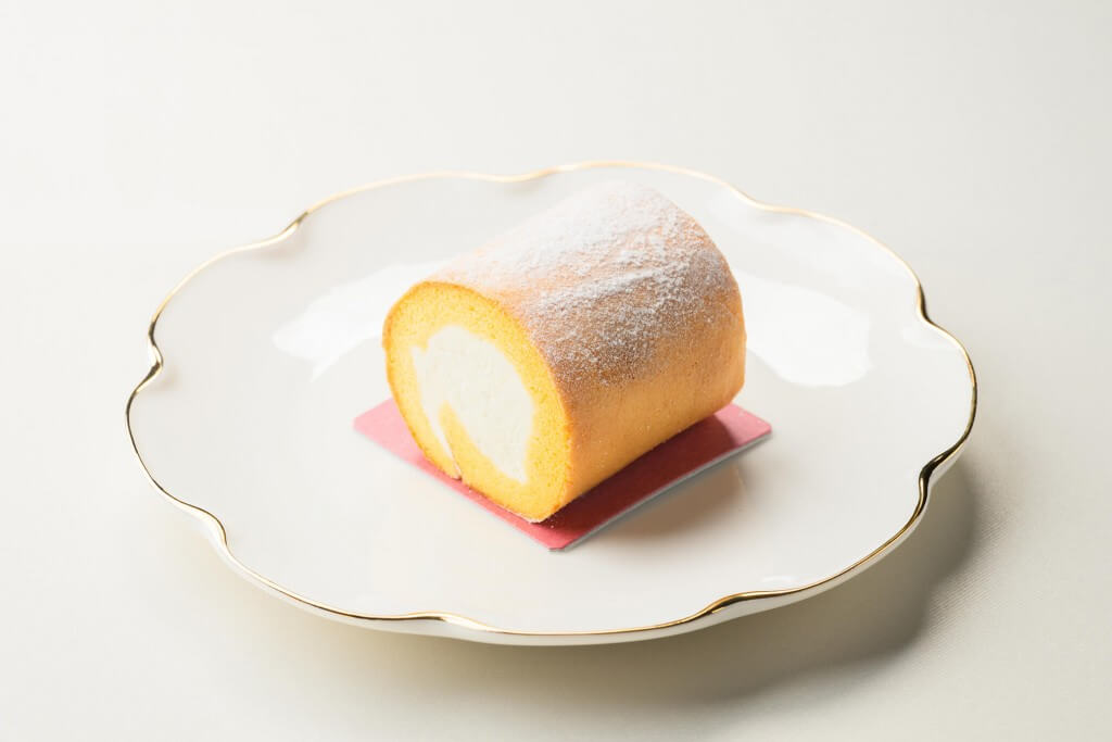 ANAクラウンプラザホテル札幌「ペストリーブティック」の『ロールケーキ』
