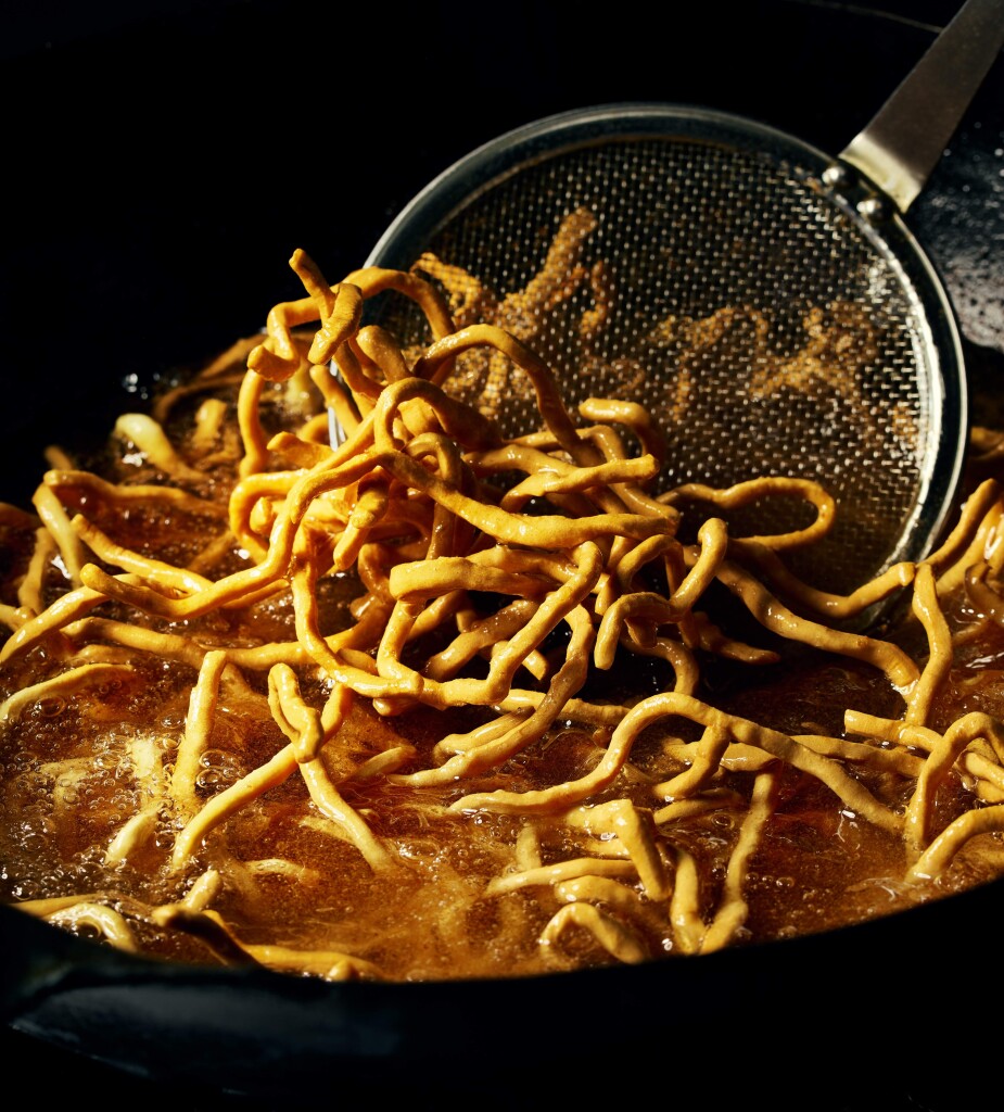 RAMEN CLUB-オリジナル自家製麺を三度揚げ