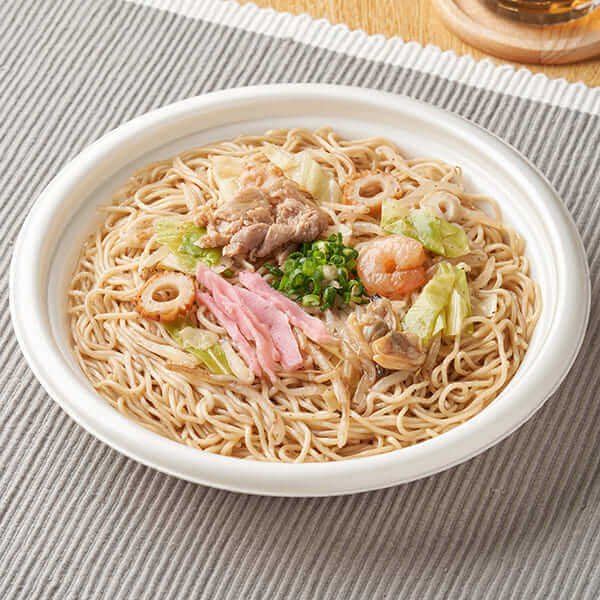 ファミリーマートの『Shin-Shin店主監修　博多焼きラーメン』