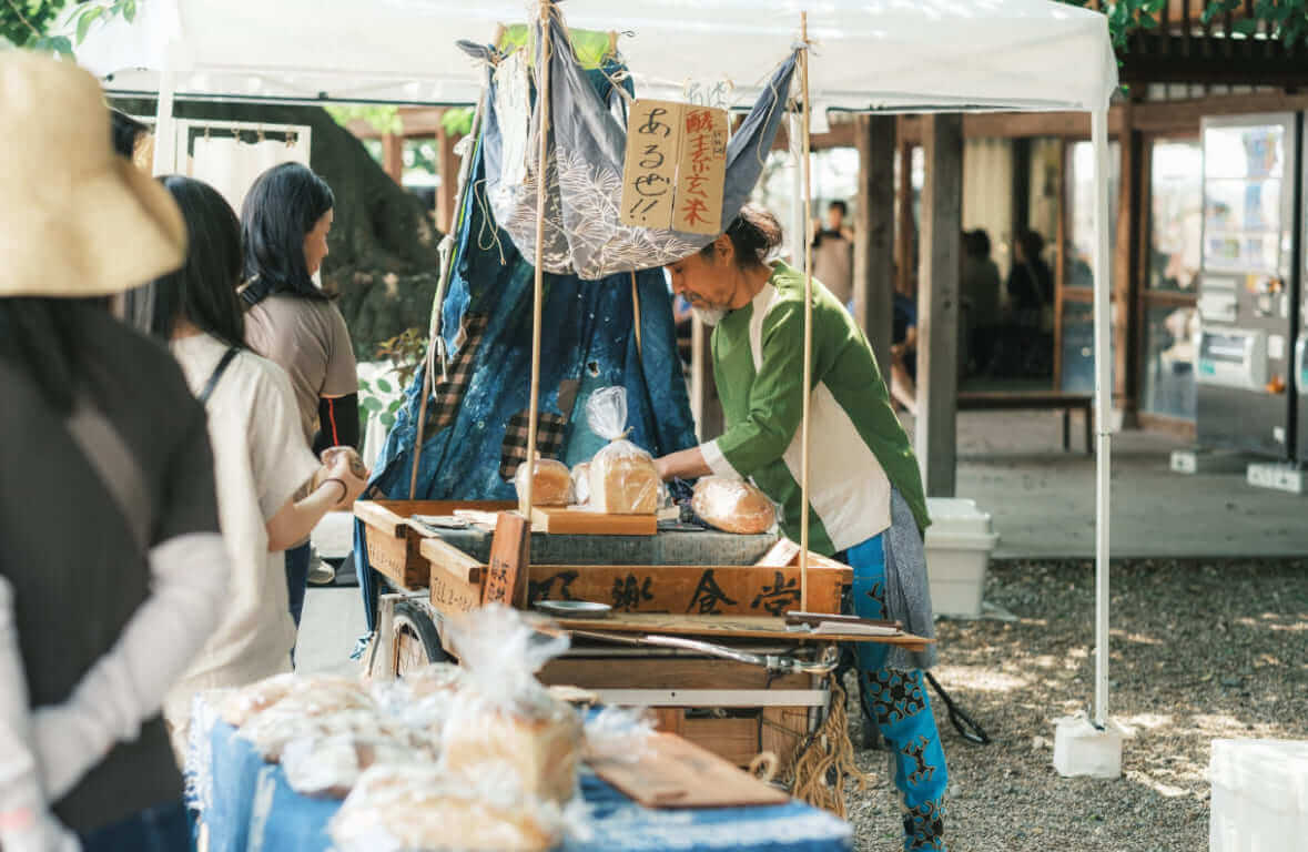 ひがほん暮らしの朝市 ※会場イメージ
