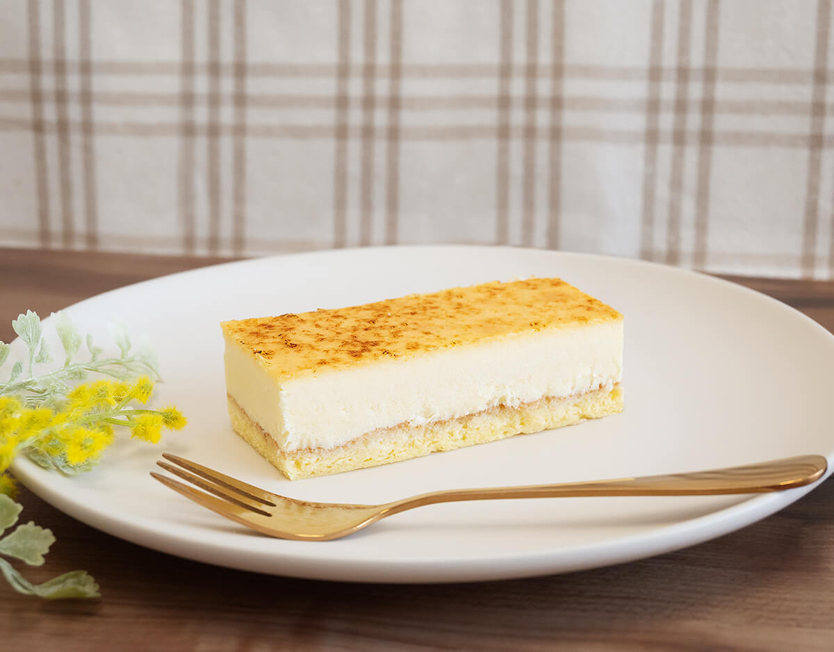 プティ・シェーヴル北海道の『やぎミルクのチーズケーキブリュレ』