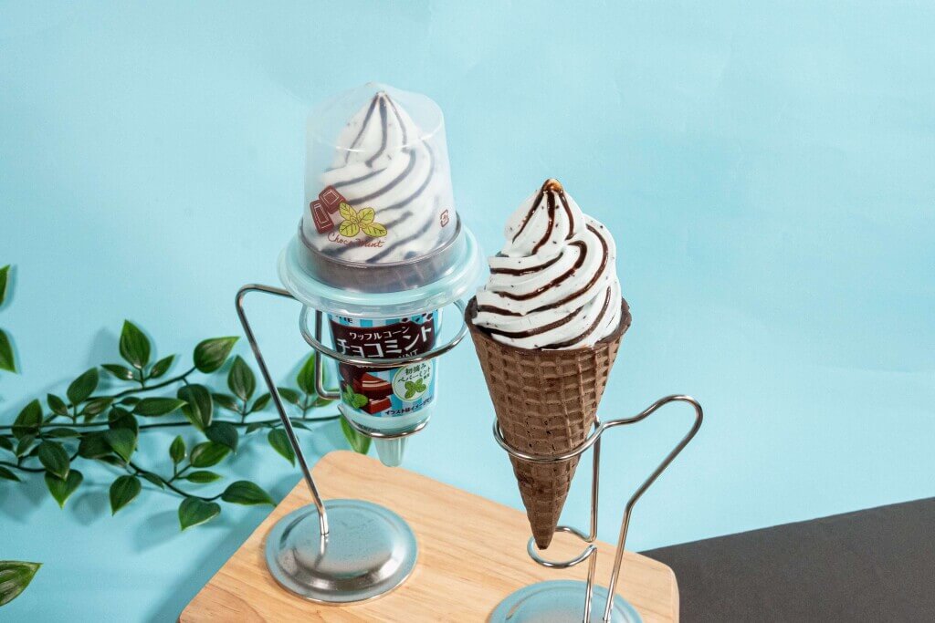 ファミリーマートの『チョコミントフェア』-ワッフルコーンチョコミント