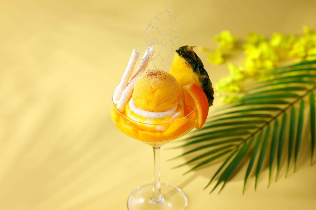 JRタワーホテル日航札幌の『Fruit & Spice Voyage』-マンゴー マジック パフェ