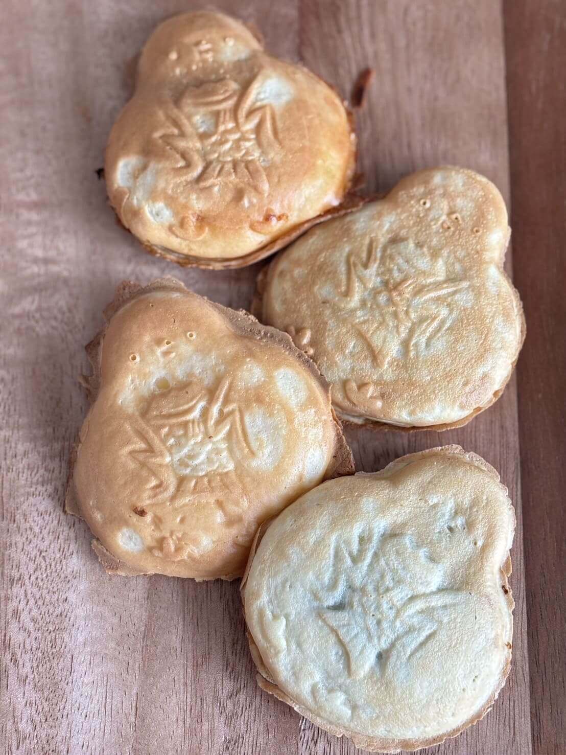 米粉たい焼き えなが屋の『えなが焼き』