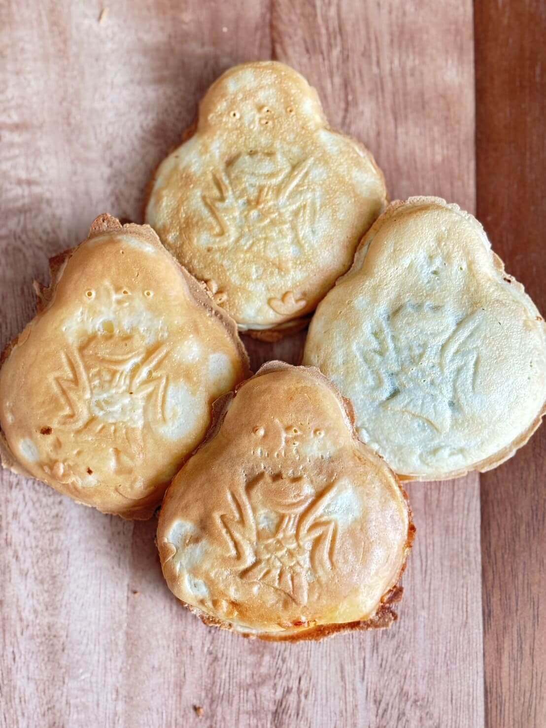 米粉たい焼き えなが屋の『えなが焼き』