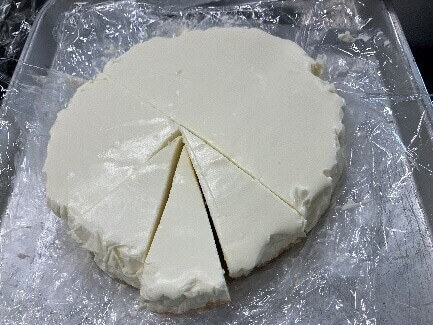 『大人のねるねるねるね レアチーズケーキ味』-研究員の手作りレアチーズケーキ