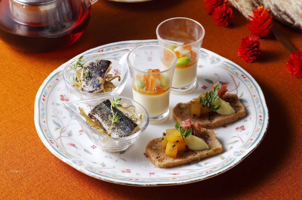 JRタワーホテル日航札幌の『さつま芋＆栗 Autumn Table』-オータムハーベストアフタヌーンティーセット(2段目セイボリープレート)